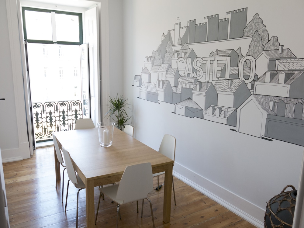 Lisbon Check-In Guesthouse 32/40