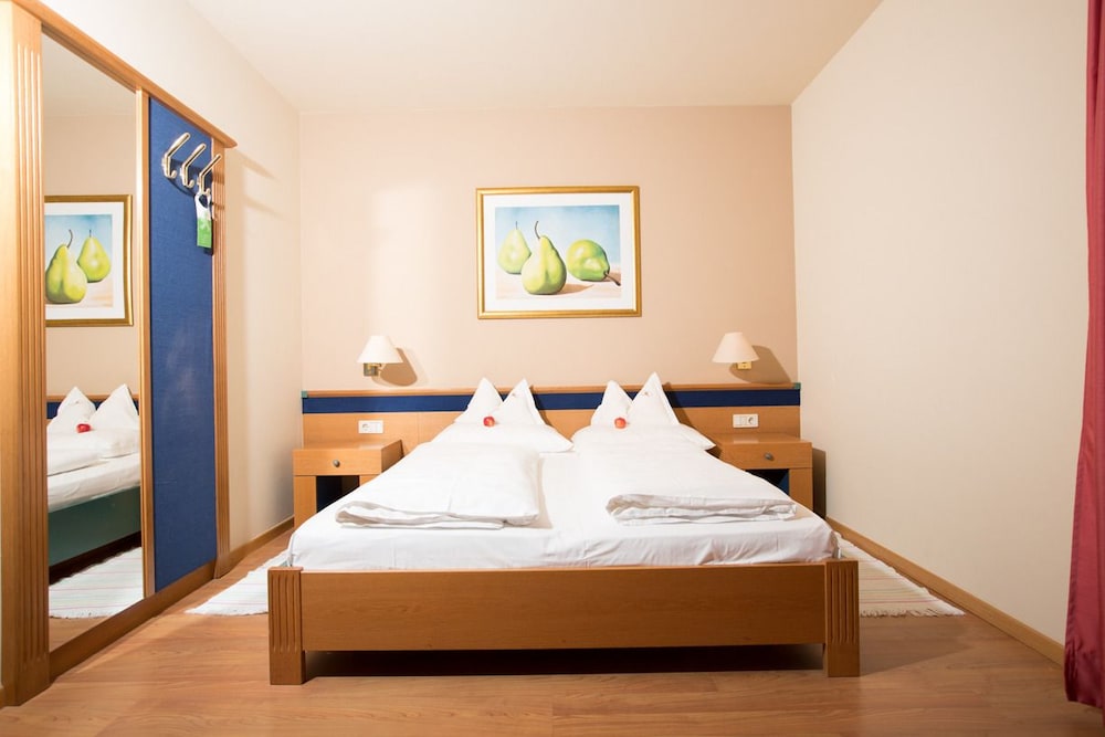 Calendula, Standard, Double Bed, Balcony