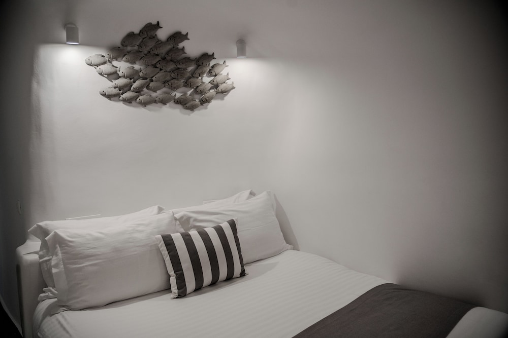 Angel Luxury Suites 19/46