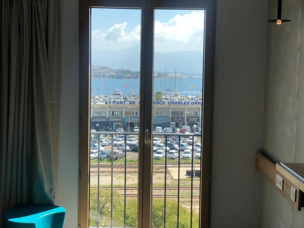 ibis Styles Ajaccio Napoleon 9/65