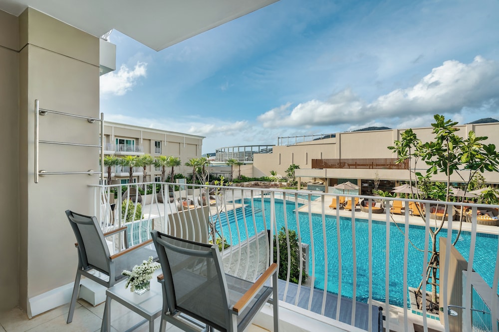 M Social Hotel Phuket 24/50