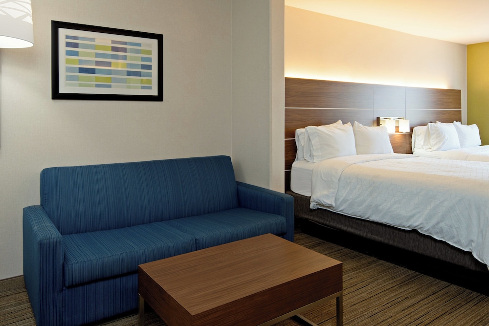 Holiday Inn Express Hotel And Suites Fresno South 24/55