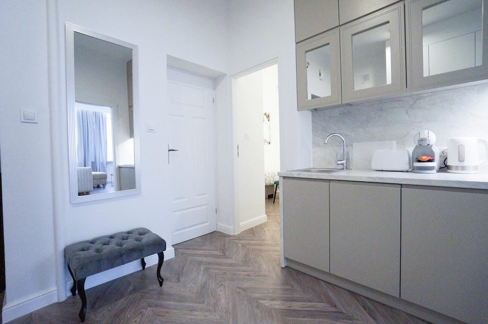 Aaa Stay Premium Apartments Old Town 3/50