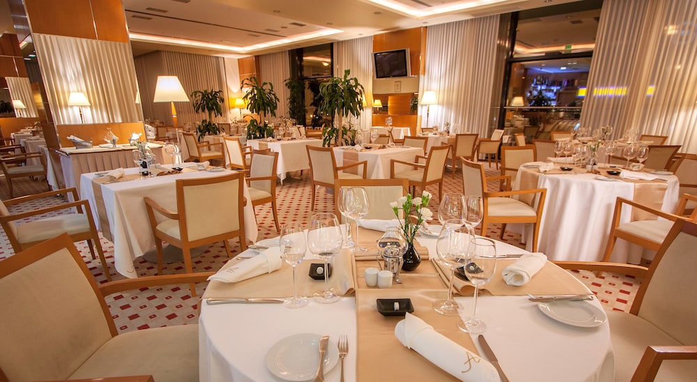 Antunovic Hotel 34/50
