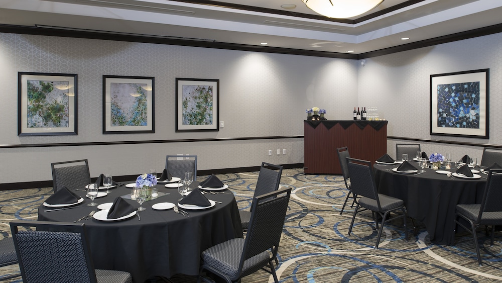 Holiday Inn Indianapolis Airport 44/66