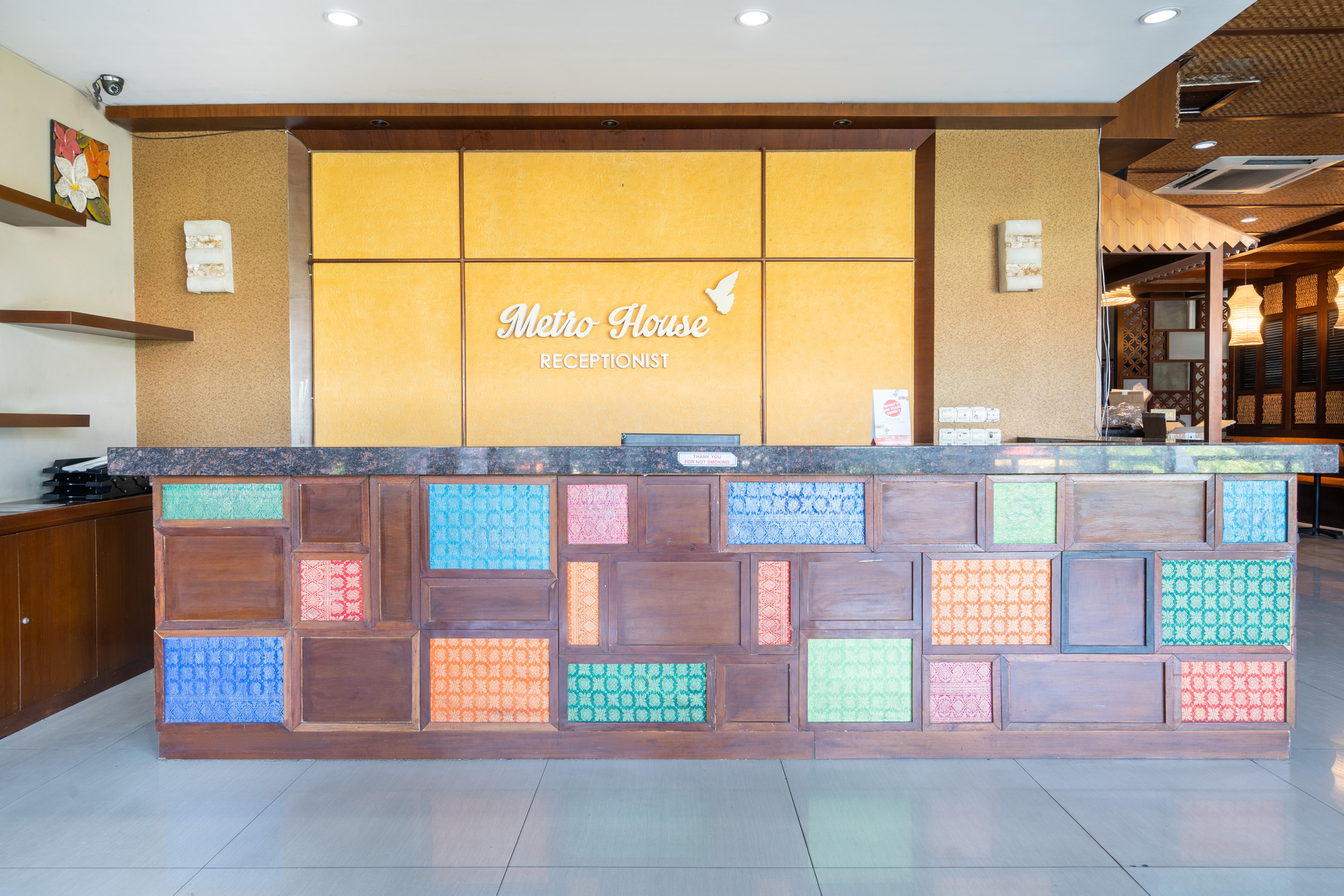 OYO Flagship 91863 Metro House 6/50