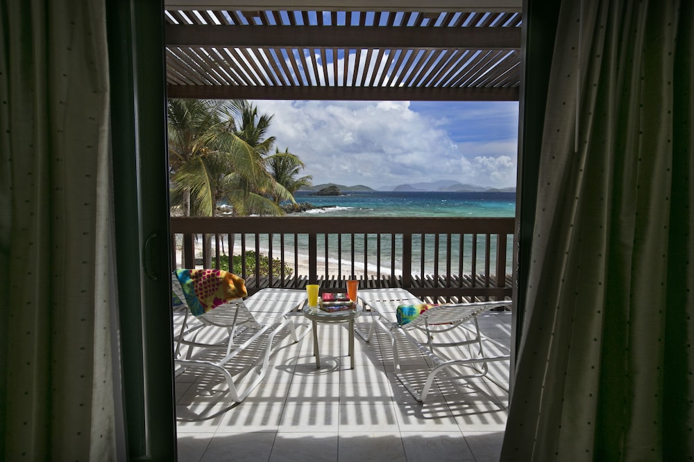 Sapphire Beach Resort 33/50