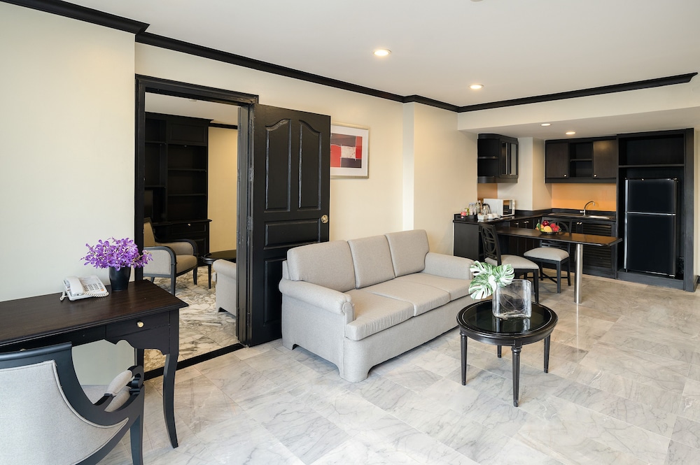 PIPA Bangkok Sukhumvit 11 by Kingston Hotels 45/60