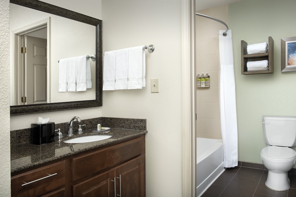 Staybridge Suites Greenville I-85 Woodruff Road 54/58