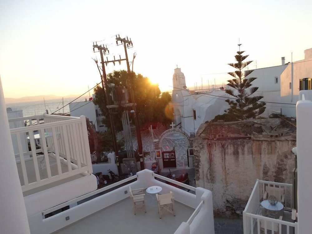 Anassa Studios 26/33