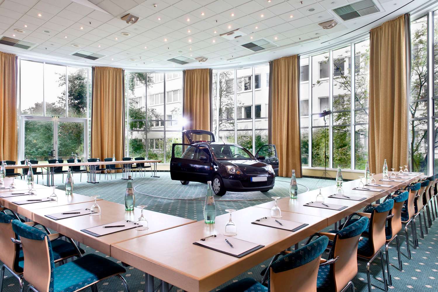 Wyndham Hannover Atrium 24/25