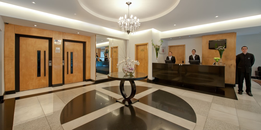 Hb Hotels Sequoia 7/50