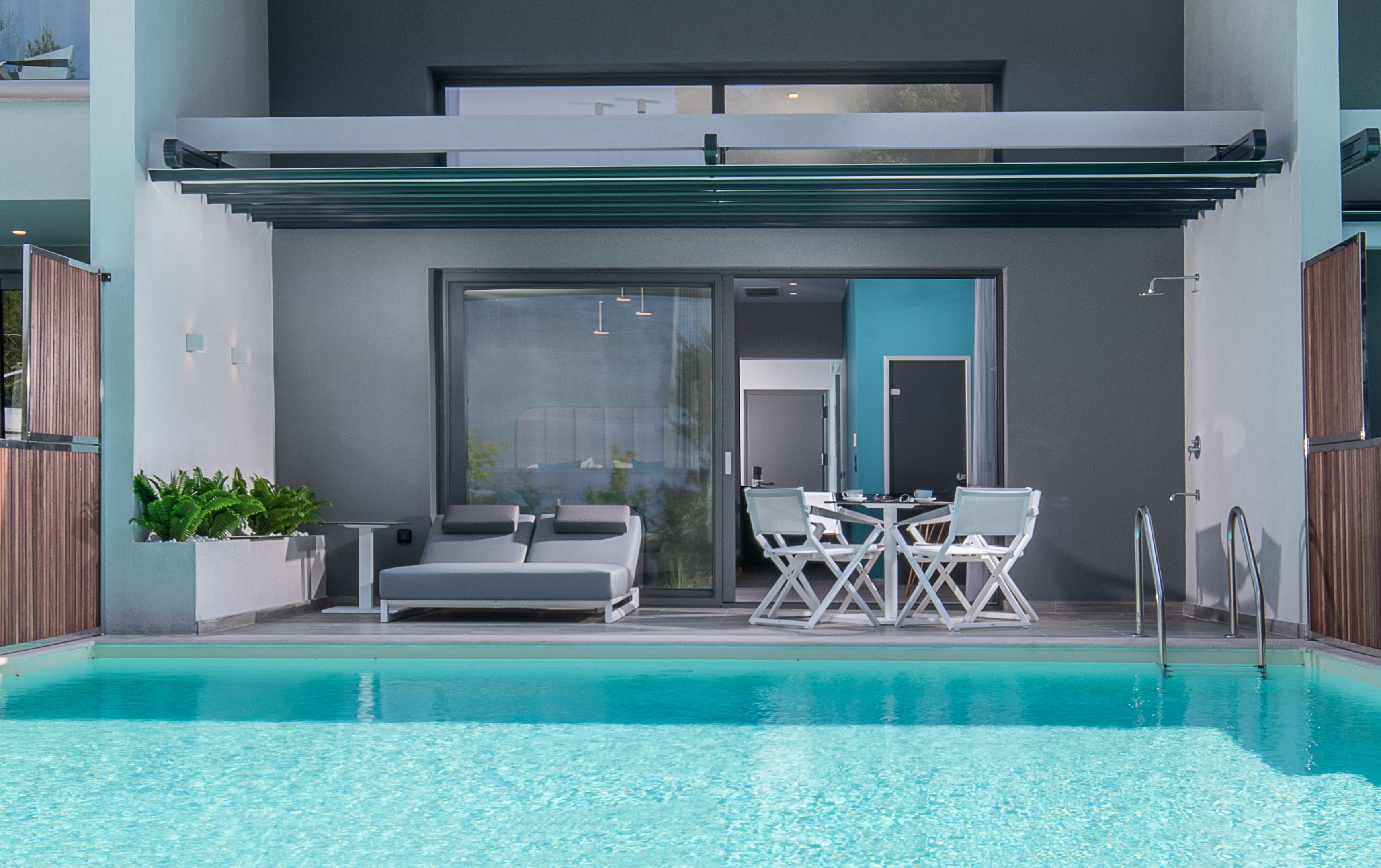 Lagomandra Beach Hotel and Suites 8/71
