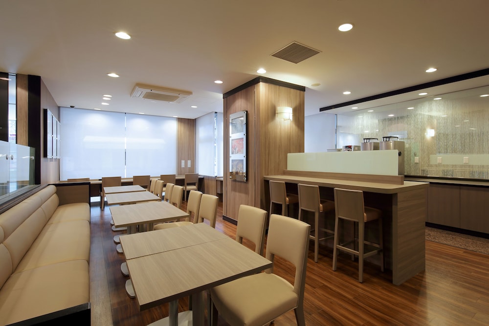Keio Presso Inn Kudanshita 48/63