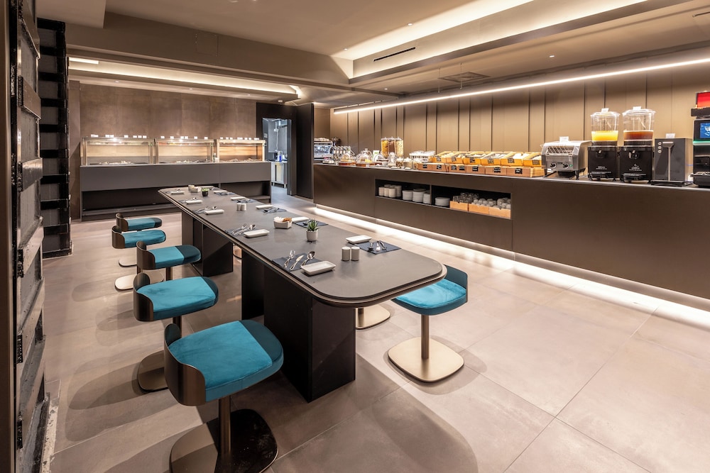 Scarlatti Hotel Milano 42/50
