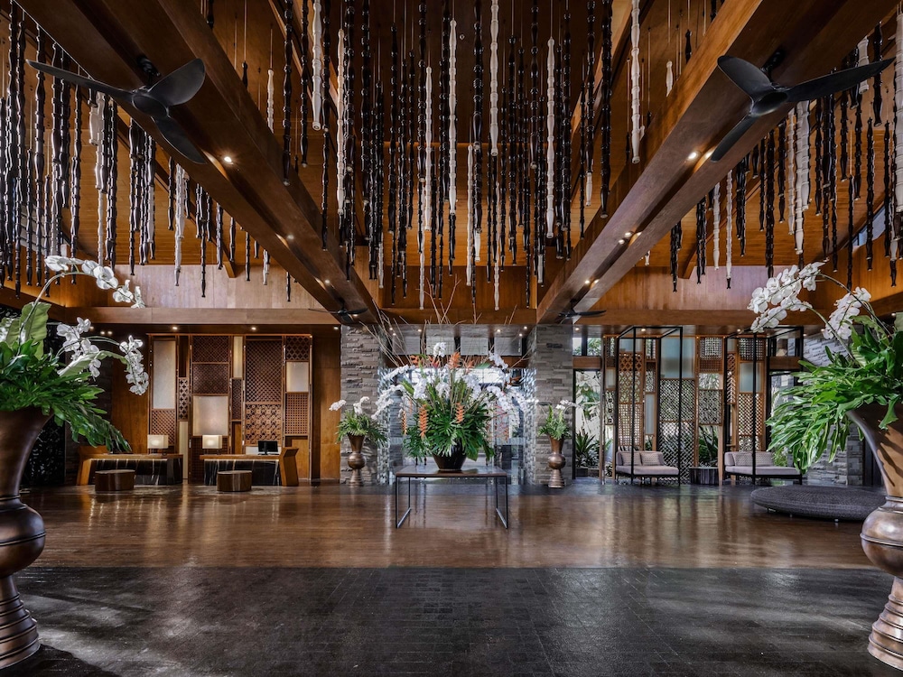 Pullman Ciawi Vimala Hills Resort Spa and Convention 8/76