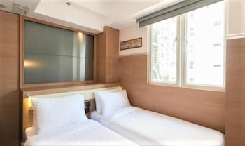 Bluejay Residences 13/40