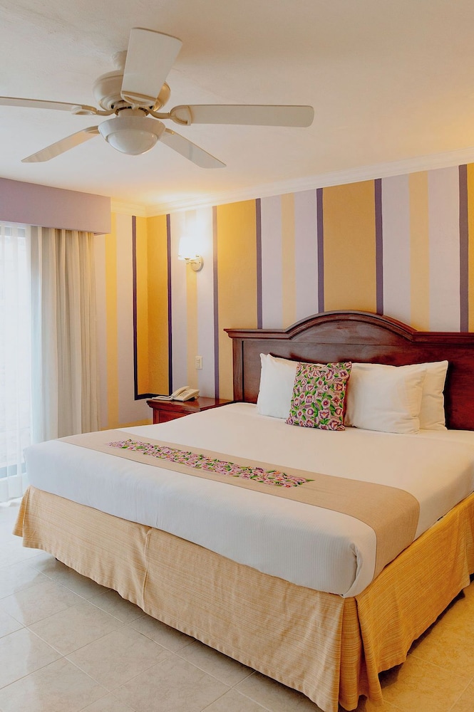 Hotel Plaza Colonial 25/62