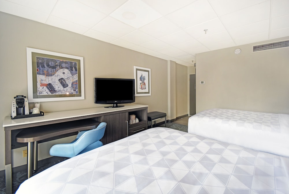 Holiday Inn Downtown Memphis 12/57