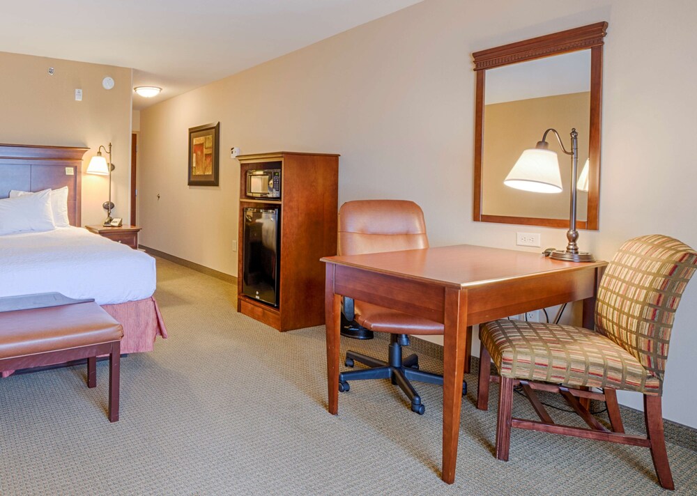 Hampton Inn & Suites Pinedale 15/42