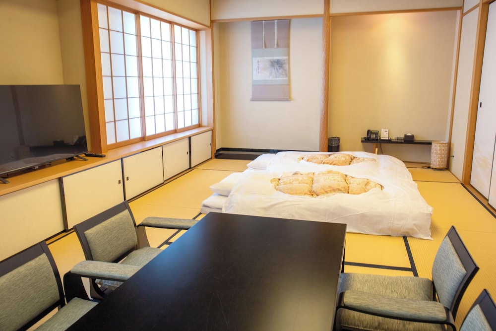 Tokyo Bay Maihama Hotel 40/50