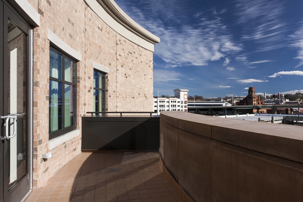 Residence Inn By Marriott Richmond Downtown 14/46