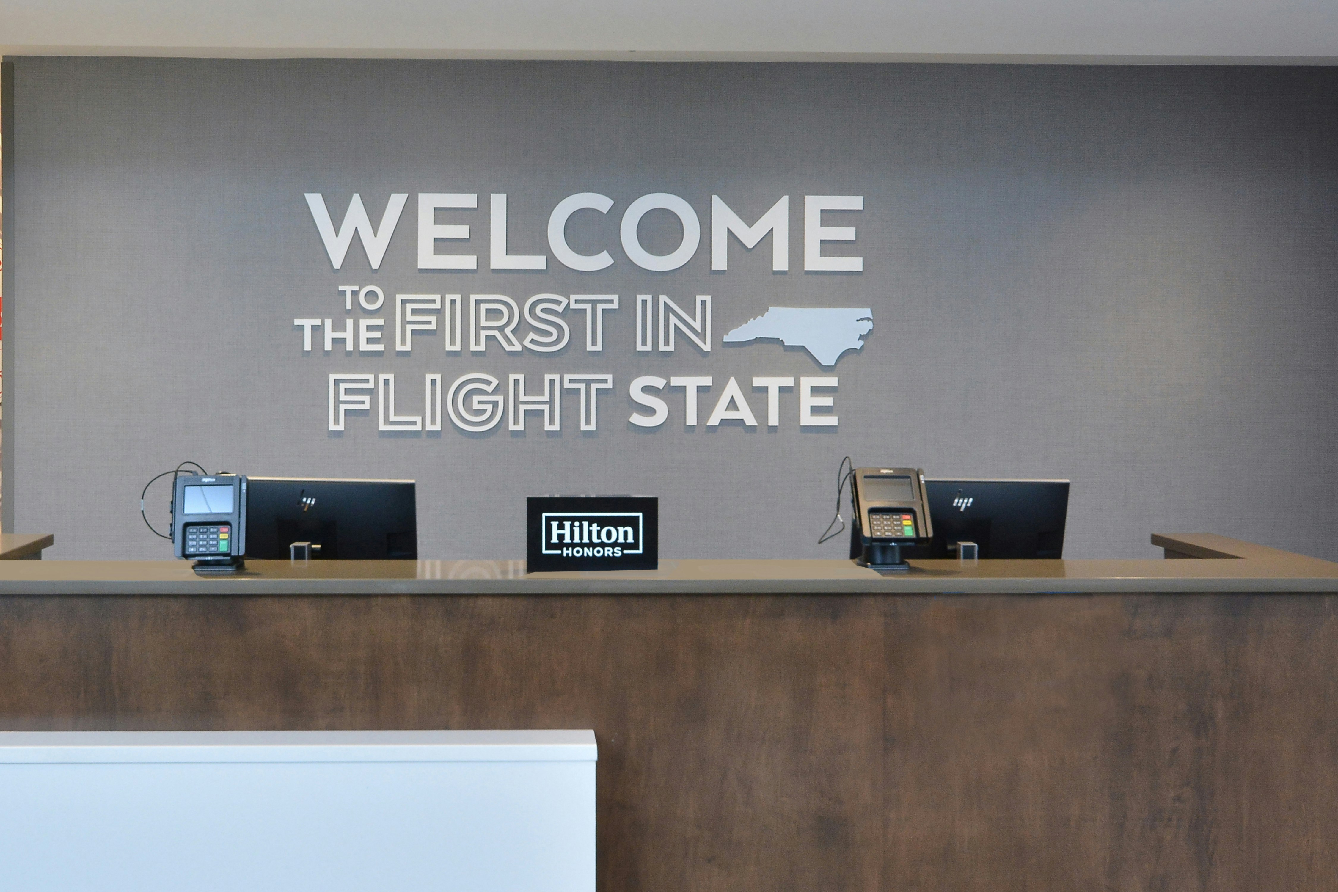 Hampton Inn and Suites Charlotte North I 485 5/22
