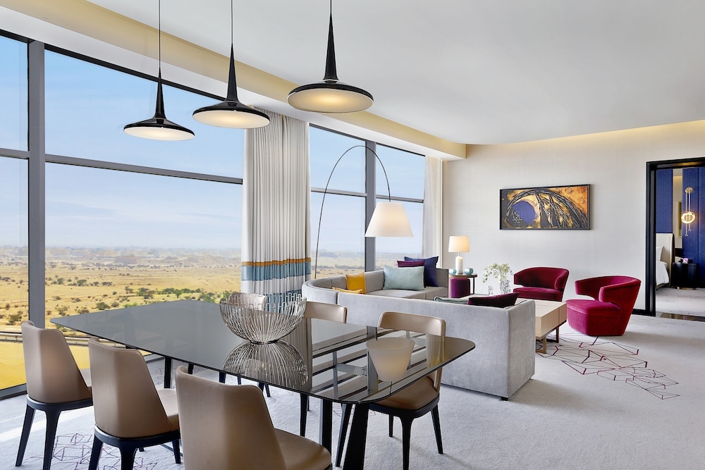 Alrayyan Hotel Doha Curio Collection By Hilton 61/74