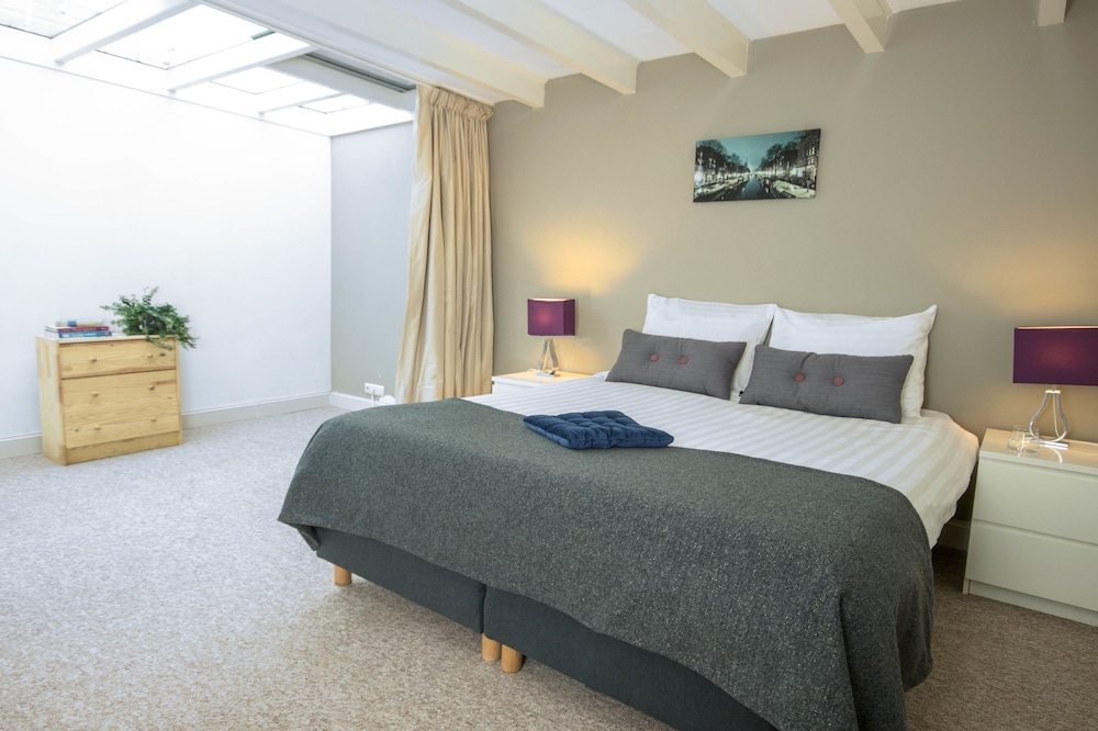 Canal Suites Amsterdam 11/65