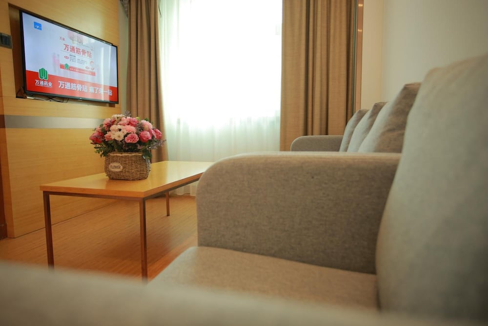 Greentree Inn Shanghai Hongqiao Airport Zoo Metro Station 30/41