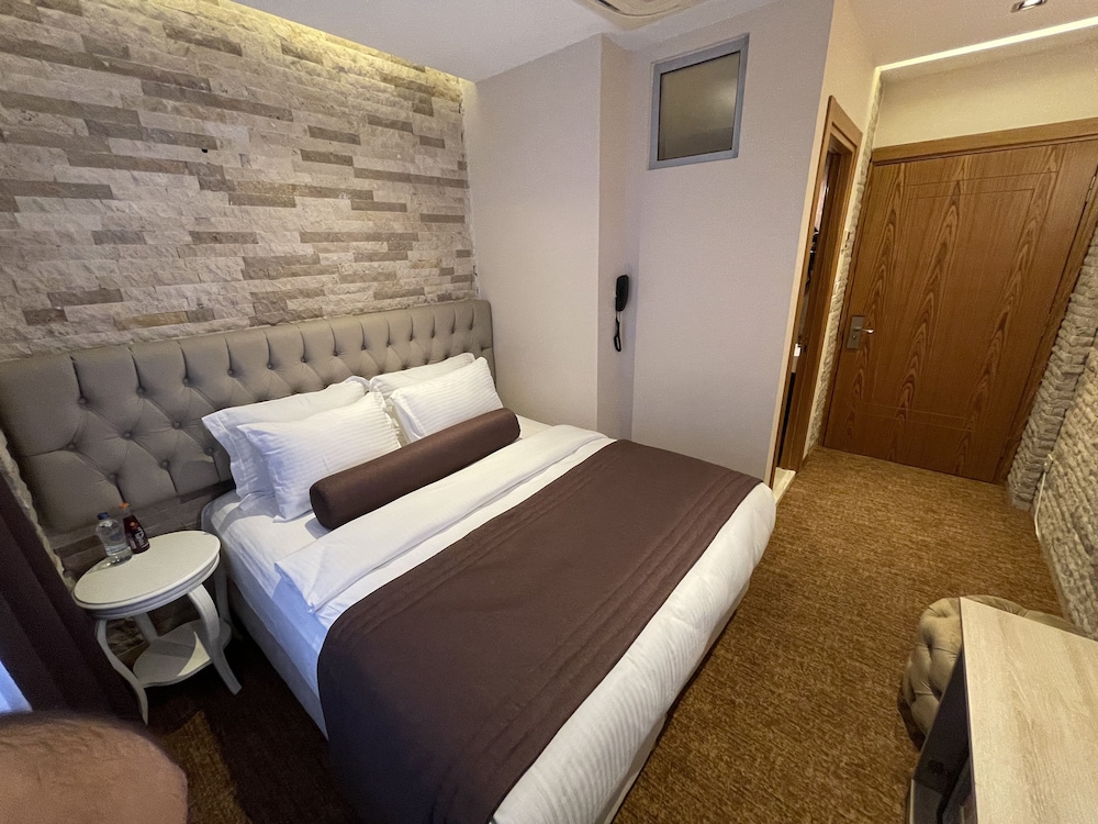 Weingart Seaside Hotel 16/52