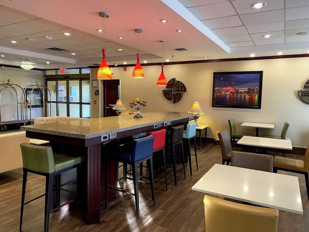 Hampton Inn By Hilton Toronto Mississauga West 39/50