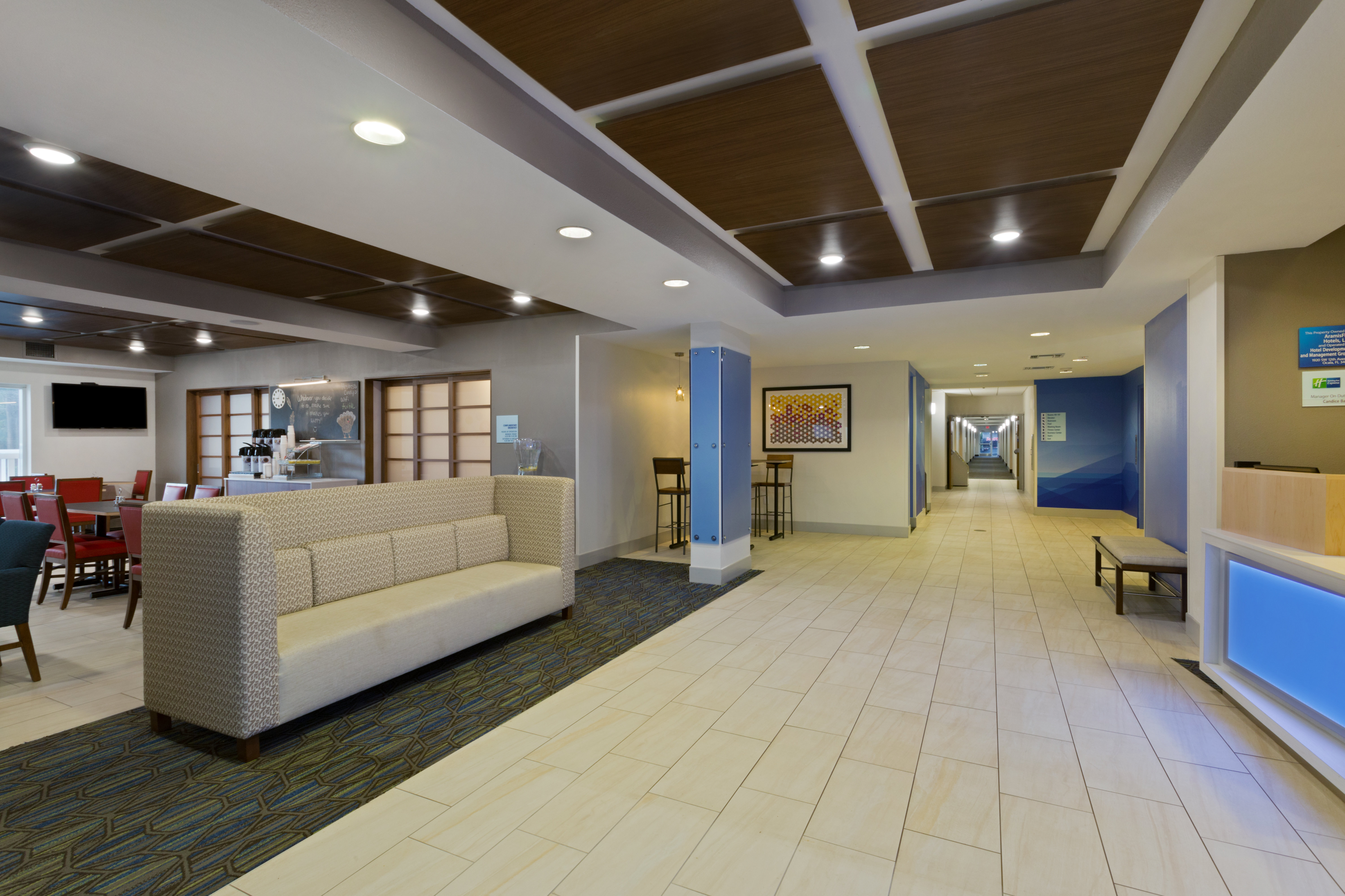 Holiday Inn Express & Suites Tavares - Leesburg, an IHG Hotel 11/54