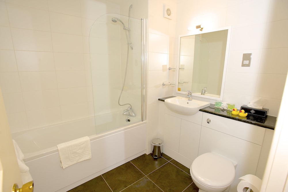 Frodsham Forest Hills Hotel 10/57