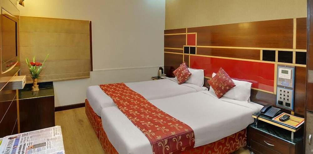 Amar Yatri Niwas 24/50