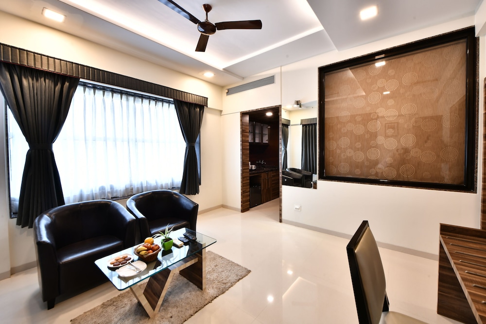 Click Hotel Sagar Plaza Chakan Pune 27/48