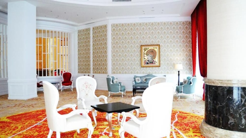 Adimulia Hotel Medan 53/55
