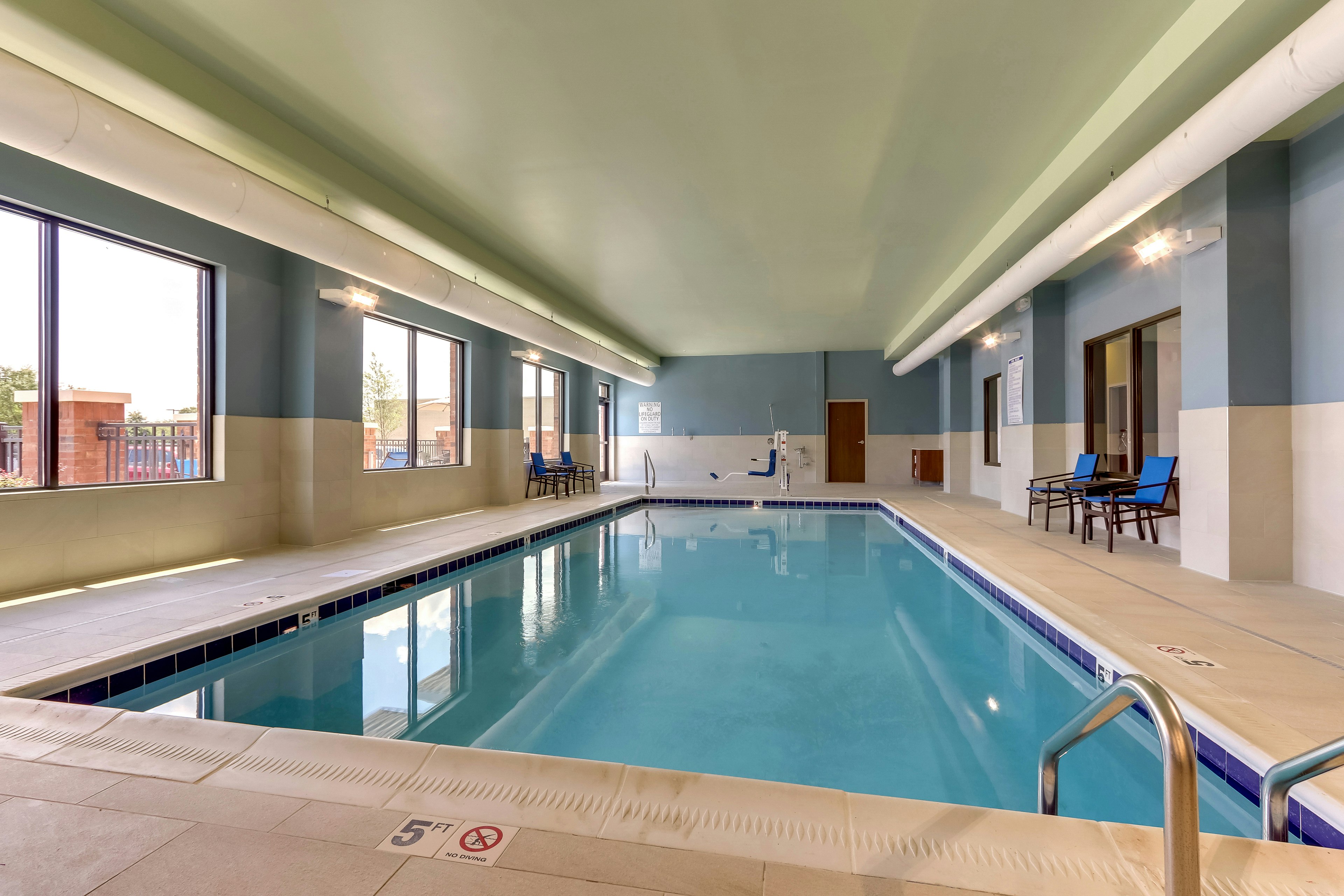 Holiday Inn Express Wilmington - Porters Neck 38/56