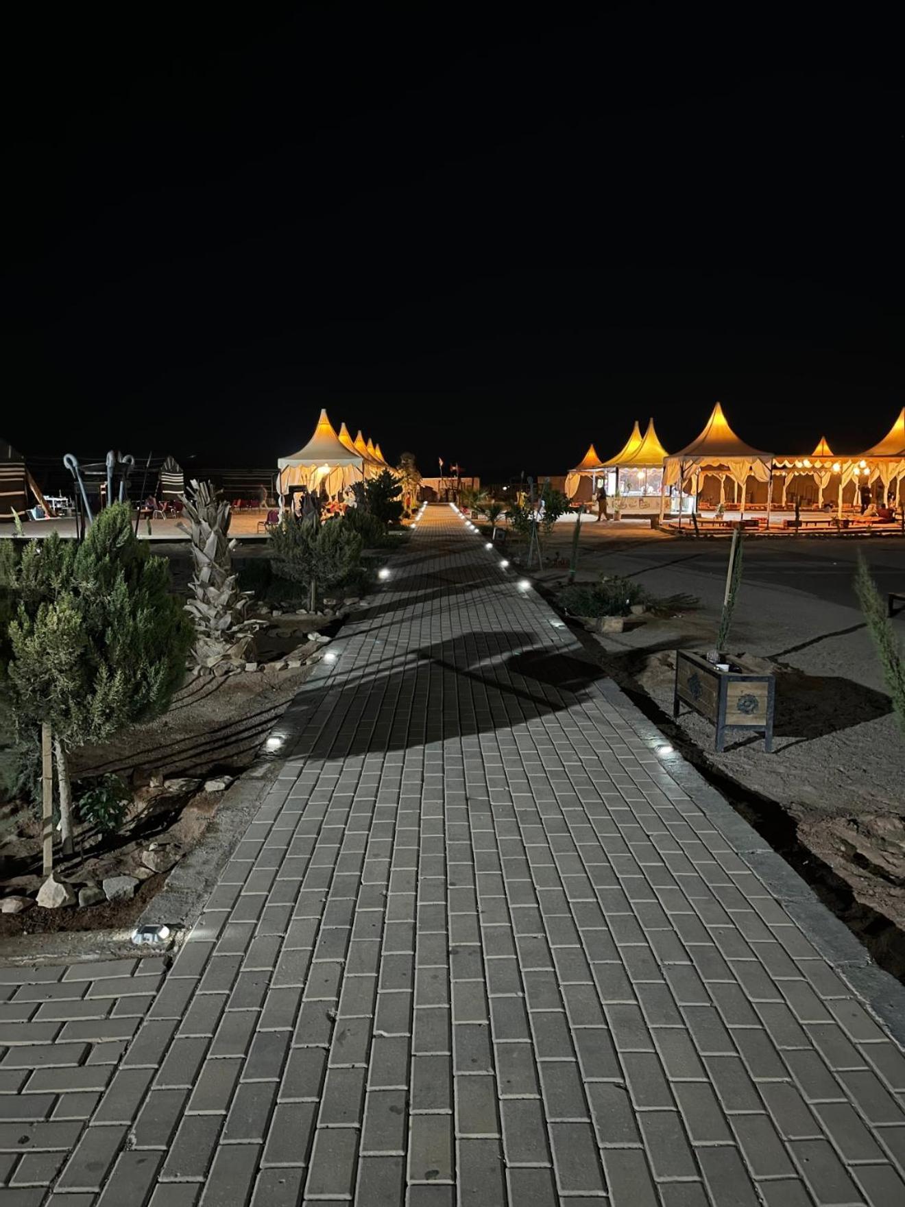 Al Sultana Luxury Camp 32/45