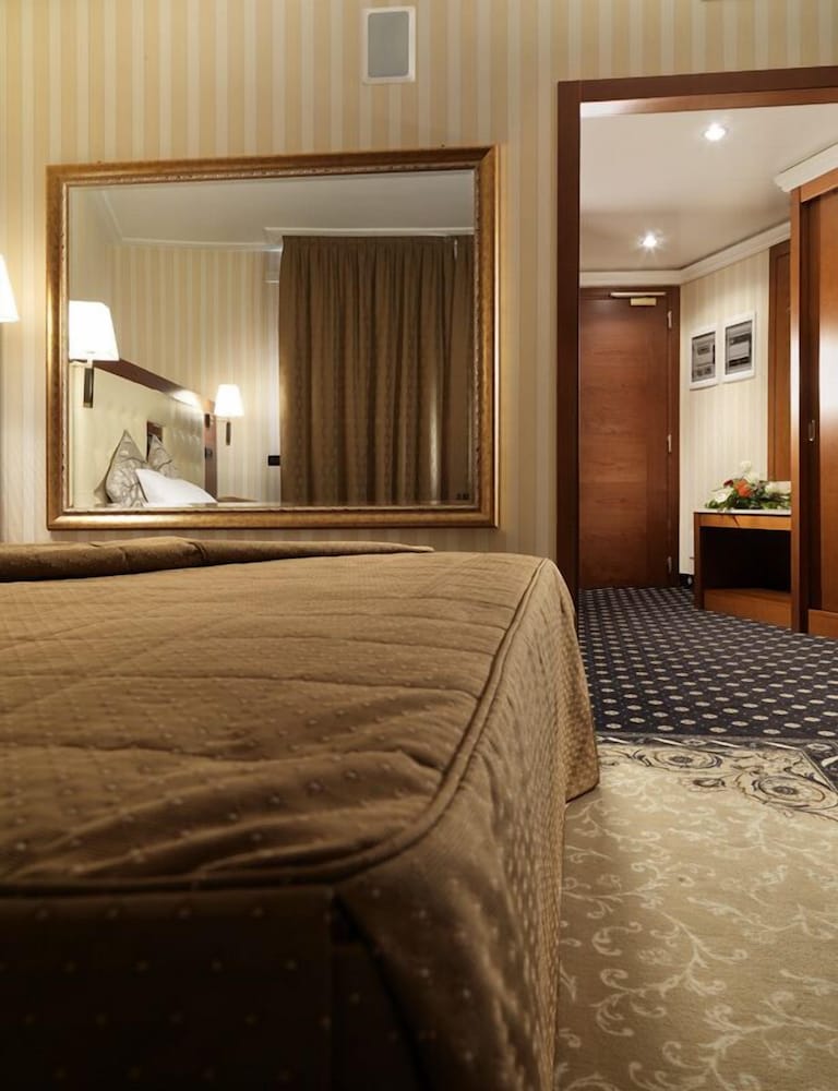 Hotel Ariston 9/28