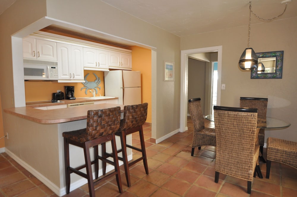 Lido Islander Inn And Suites 49/56