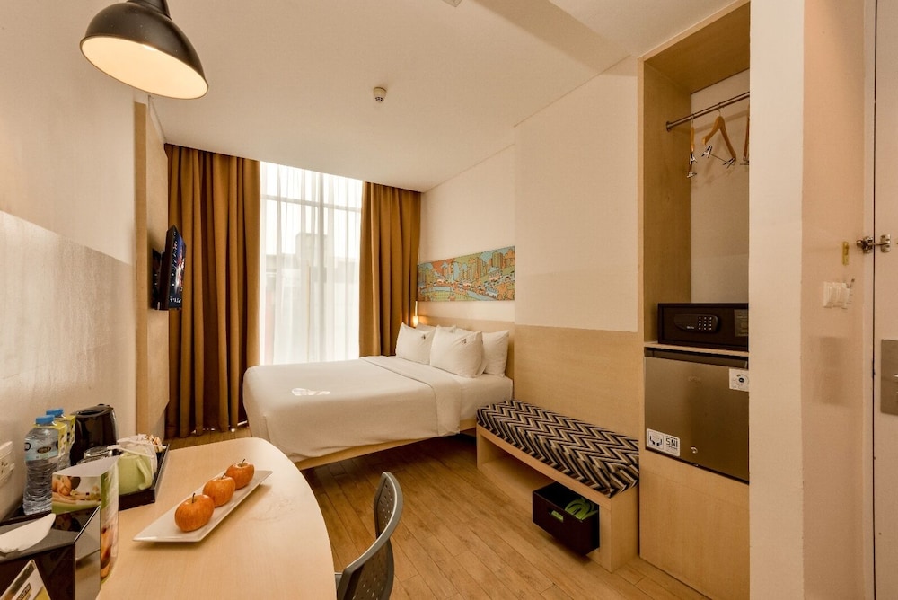 Room at Maxone Premier Melawai, JAKARTA