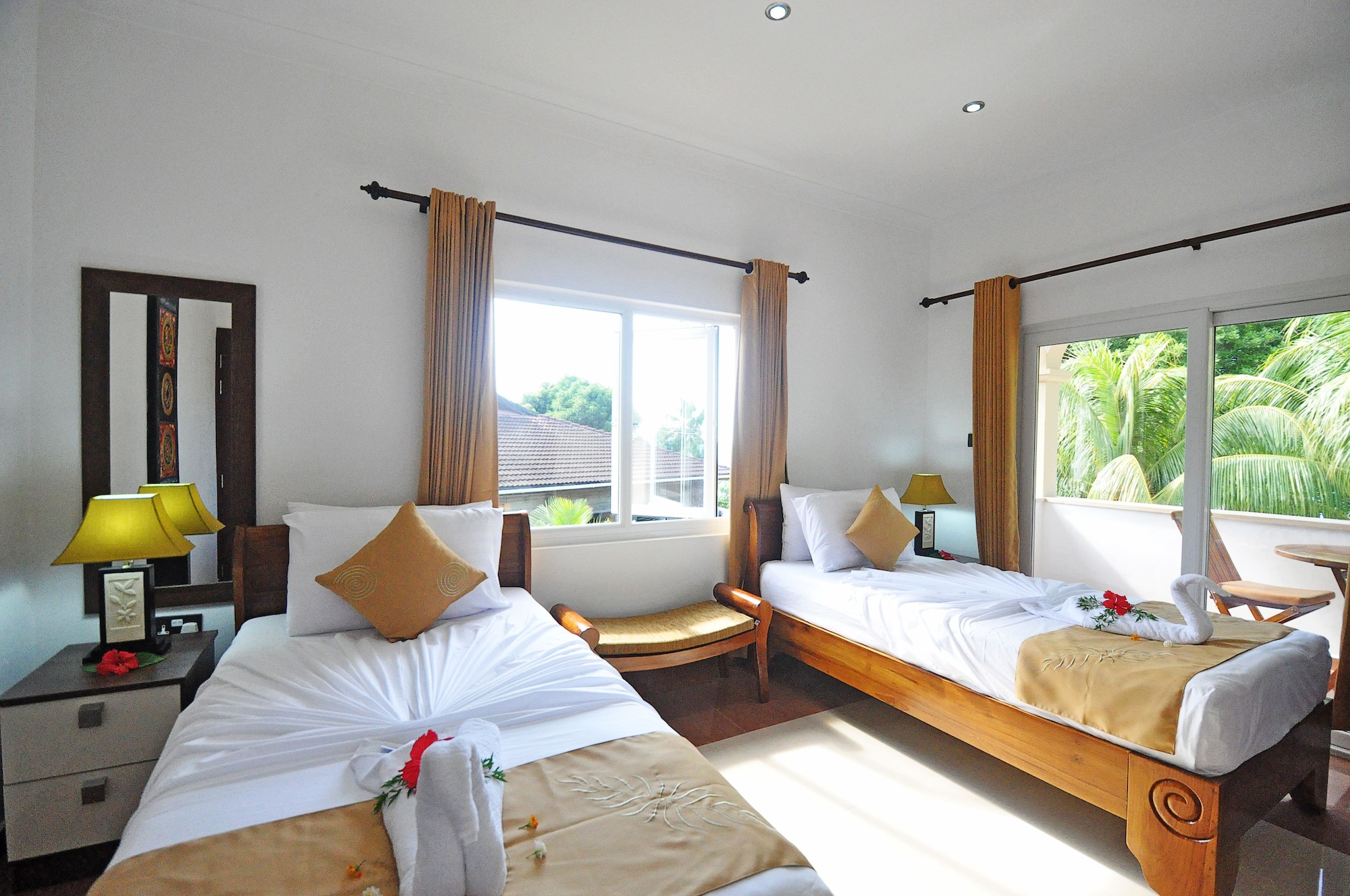 2 BEDROOMS, APARTMENT