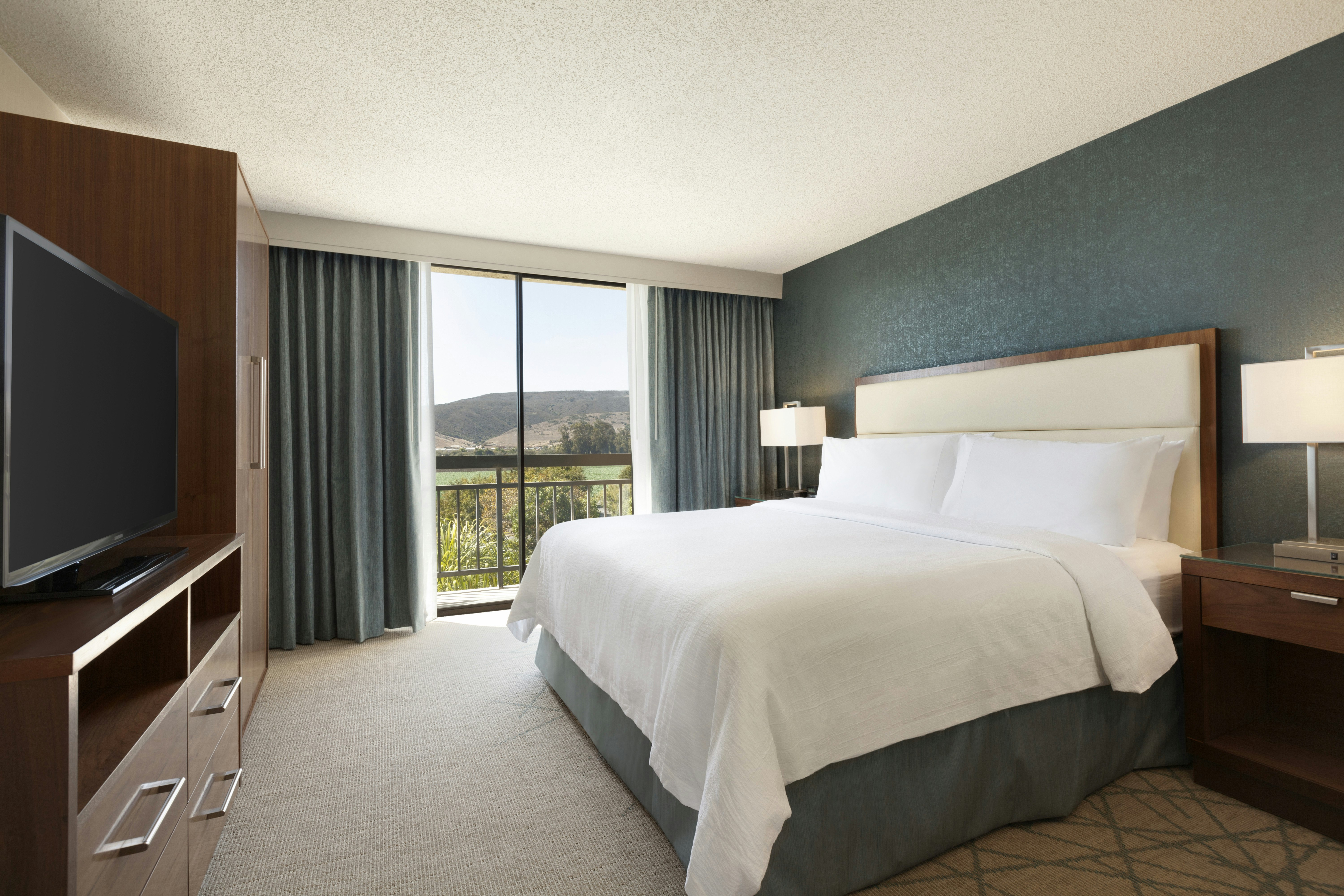 Executive, King Bed