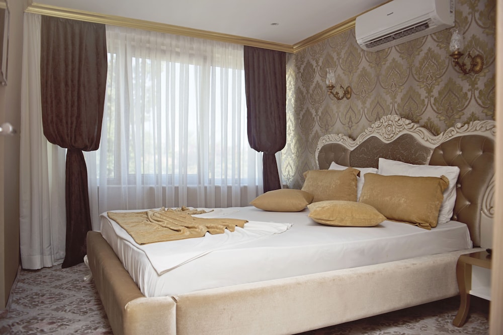 suite, sea view