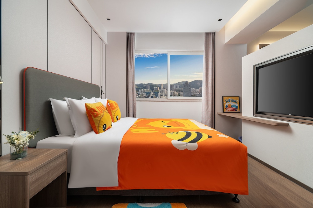 Kids Theme, Suite, King Bed