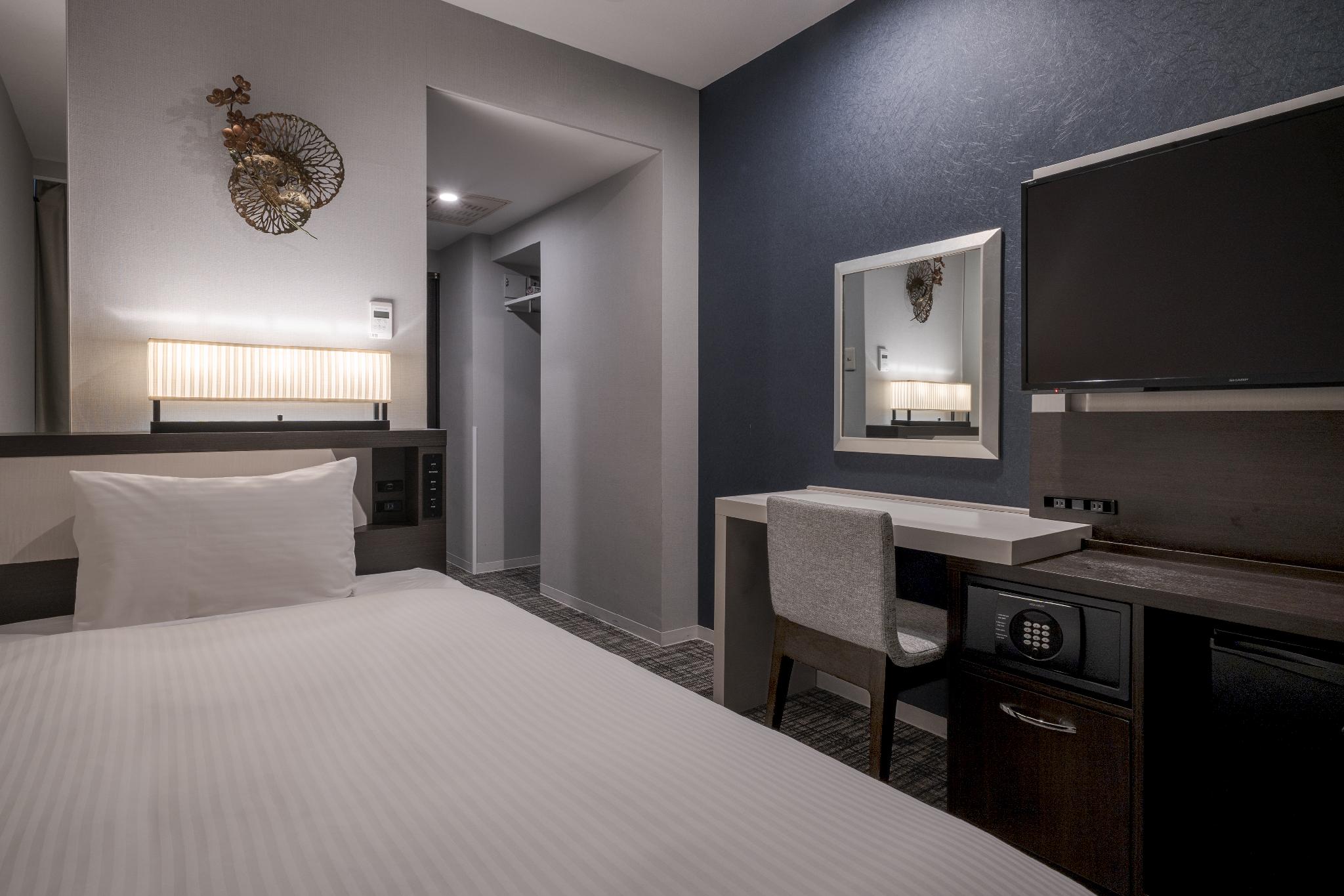 Semi Room, Standard, Single, Semi Double Bed