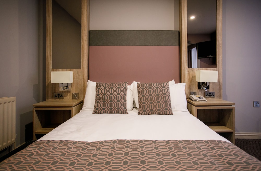 The Mount Errigal Hotel 23/65