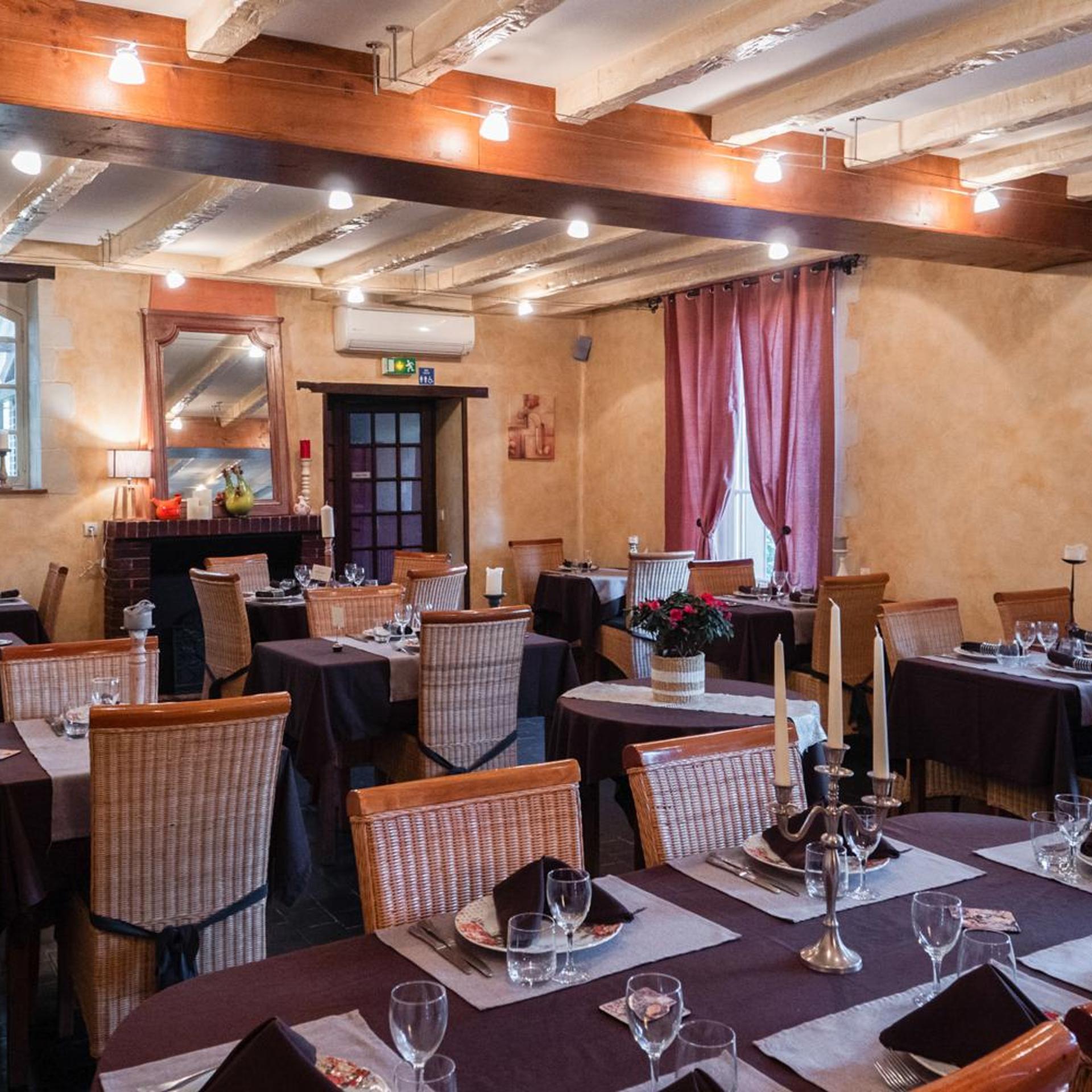Logis Auberge Les Vallees Du Perche 24/29