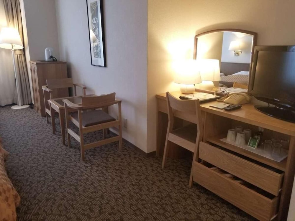 Hotel Edel Warme 48/65